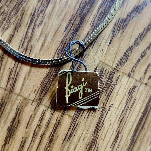 BIAGI Gold And Sea Glass Scallop Shell Necklace FEMININE! - Picture 3 of 9